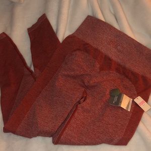 PINK Best Peach Leggings